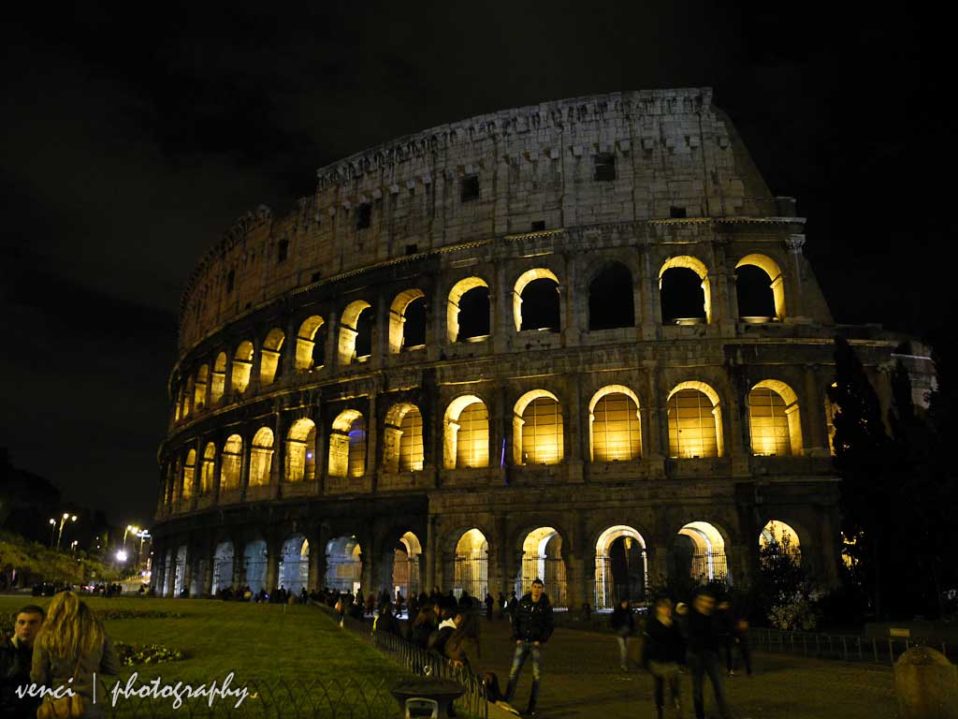 Coliseum also kFlavian Amphitheatre, Rome,
